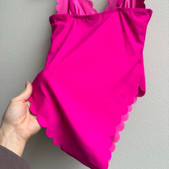 The Frolic Hot Pink Seamless Scallop Clarissa One Piece Swimsuit Size 6 Small - Picture 7 of 9